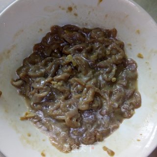 仔姜青椒炒肉丝的做法步骤：2
