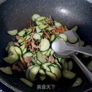 肉片炒黄瓜的做法步骤：12