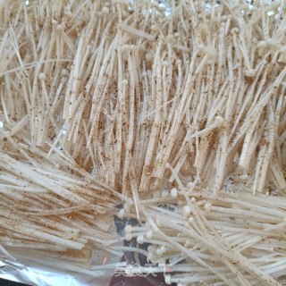 烤金针菇的做法步骤：4