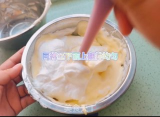 戚风蛋糕的做法步骤：10