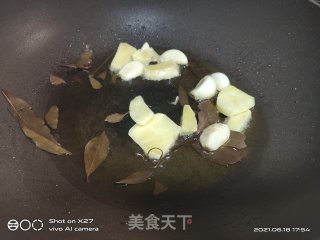 豆腐乳啤酒烧鸡的做法步骤：2