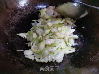 藠头炒五花肉的做法步骤：5
