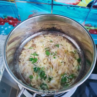 金针菇鸡蛋汤的做法步骤：11
