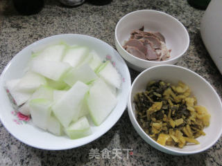 咸菜鹅胗炒冬瓜的做法步骤：1