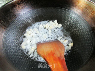 香肠包心菜炒铁棍山药粉条的做法步骤：4