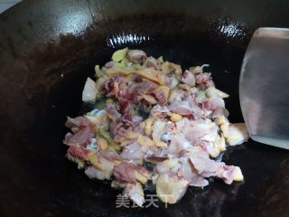 教堂鸡的做法步骤：2