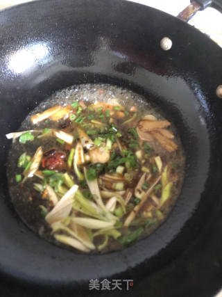 豆瓣酱烧豆腐的做法步骤：3