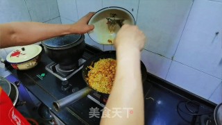 五彩虾仁炒面的做法步骤：18