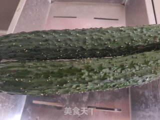 芝麻酱拌黄瓜的做法步骤：1