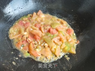 西红柿手擀面的做法步骤：7