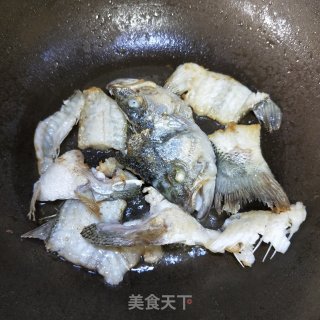 金汤酸菜鱼的做法步骤：7
