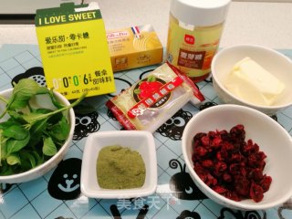 一次可以享用4种口味，清热消暑绿豆糕的做法步骤：1