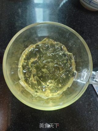 牛奶菊花冻饮的做法步骤：11