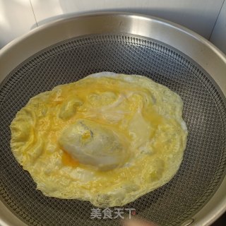 蛋皮拌苦菊的做法步骤：10
