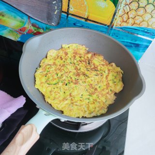 金针菇、南瓜鸡蛋饼的做法步骤：9