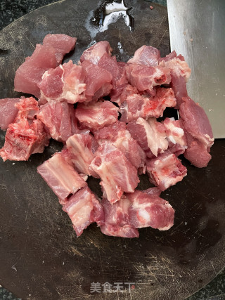 土豆豆角炖排骨的做法步骤：1
