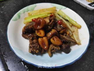 黄皮焖鸭的做法步骤：12