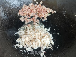 培根辣椒末炒鸡蛋的做法步骤：10