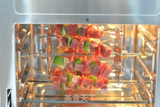 青红椒牛排串的做法步骤：6