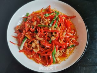 红辣椒炒肉丝的做法步骤：10