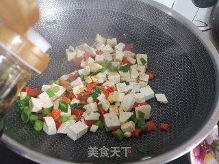 小葱豆腐炒鸡蛋的做法步骤：7