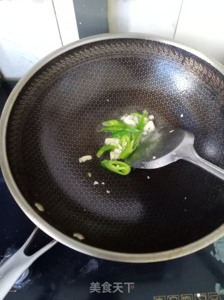 清炒丝瓜的做法步骤：3