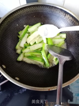 清炒丝瓜的做法步骤：5