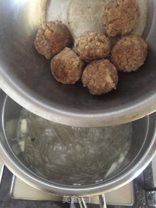 粉条炖肉丸的做法步骤：8