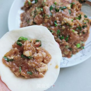 鲜肉生煎包的做法步骤：17