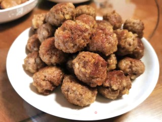 煎肉丸的做法步骤：10