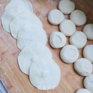 香葱肉蒸包的做法步骤：11