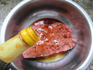 牛肉馅锅贴的做法步骤：3