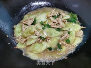 黄瓜炒肉片的做法步骤：9