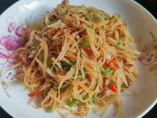 土豆丝炒牛肉的做法步骤：11
