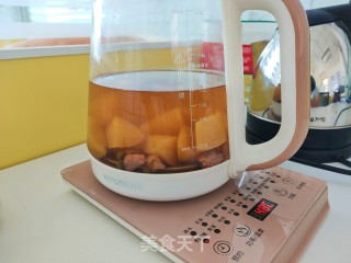 苹果桂圆玫瑰花茶的做法步骤：4