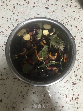 酸梅汤的做法步骤：2