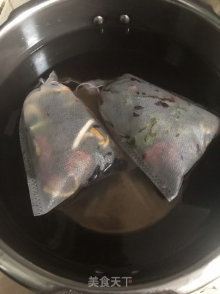 酸梅汤的做法步骤：3