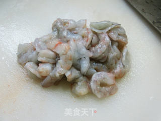 虾球炒冬瓜的做法步骤：2
