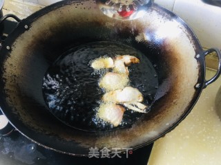 干炸小鲫鱼的做法步骤：5