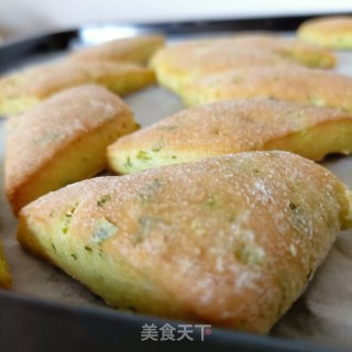 芹香烤馍的做法步骤：16