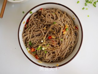 低脂主食代餐凉拌荞麦面！酸辣爽口，开胃下饭的做法步骤：10