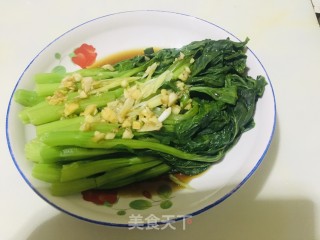炝汁菜心的做法步骤：8