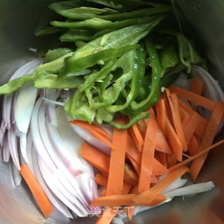 小炒黄牛肉的做法步骤：4