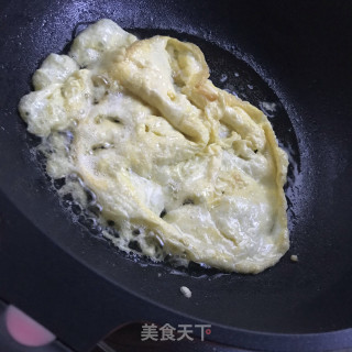 彩椒洋葱炒蛋的做法步骤：4