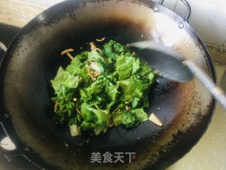 生菜炒肉丝的做法步骤：4