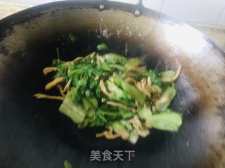 生菜炒肉丝的做法步骤：6