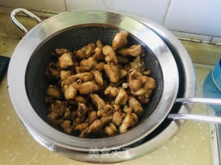 辣子鸡丁的做法步骤：6