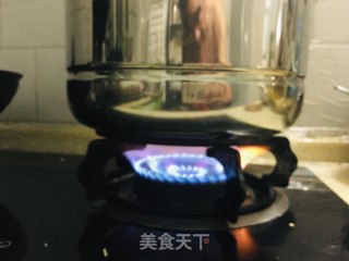 鲫鱼焖黄豆的做法步骤：7