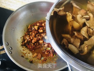 鸡肉蘑菇面的做法步骤：9