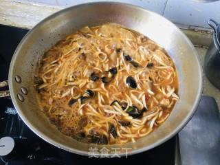 鸡肉蘑菇面的做法步骤：11